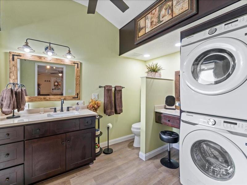 College Park-Orlando 5Star Villa Oasis - Home Away From Home - Quiet Neighborhood-Private Botanical Courtyard - Mins From Eola,Dt, Winter Park - Free Parking & Ev Plug In Exterior foto